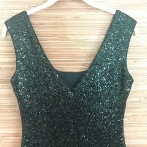 green emerald velvet dress Green Sequin Dress: Women's Christmas Outfits